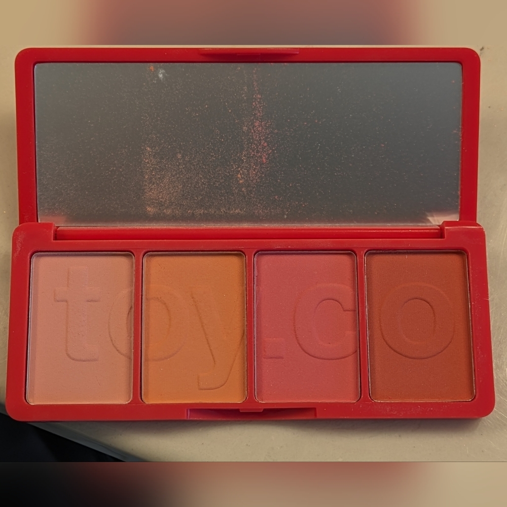 Toyfactory Sunset blush pallette